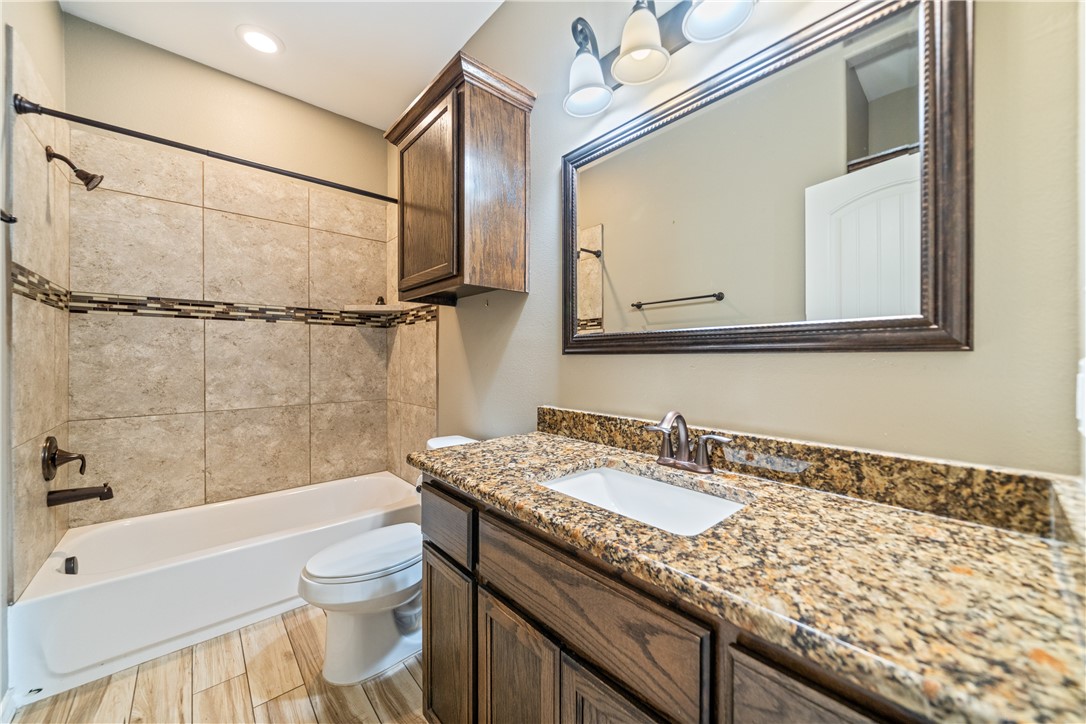 2033 Arash Drive Corpus Christi TX 78413