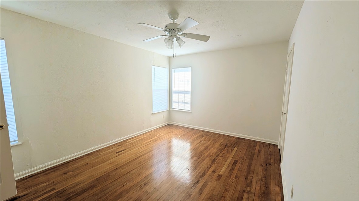 1429 Date Street Corpus Christi TX 78404