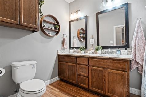 1902 Cottonwood Drive Portland TX 78374
