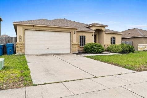 1902 Cottonwood Drive Portland TX 78374