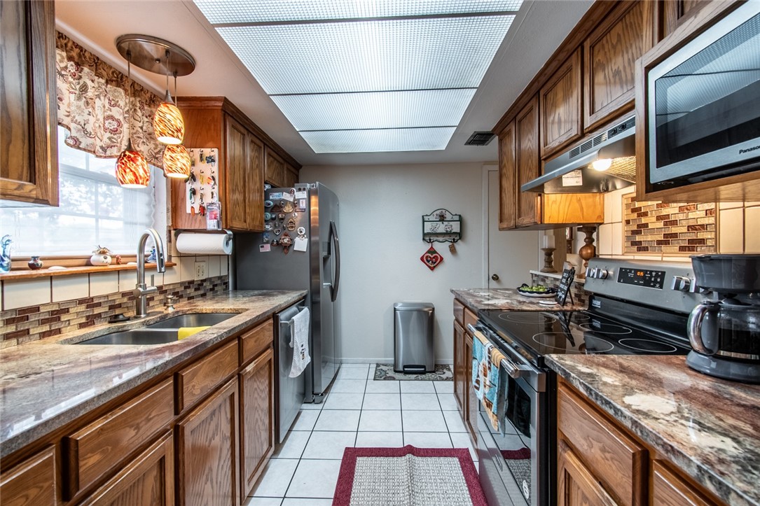 3629 Panama Drive Corpus Christi TX 78415
