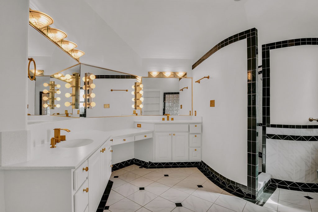 4950 Deer Park Corpus Christi TX 78413