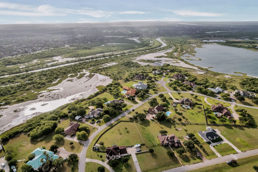 4950 Deer Park Corpus Christi TX 78413