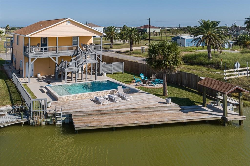 102 Ball Street Rockport TX 78382