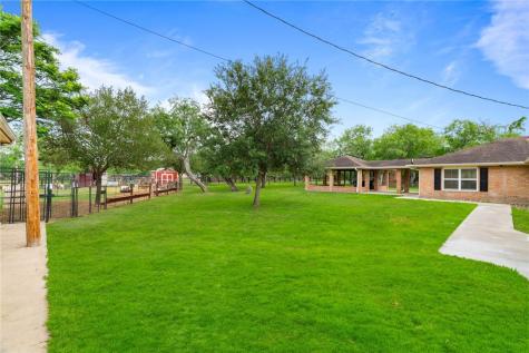 4662 County Road 2221 Odem TX 78370