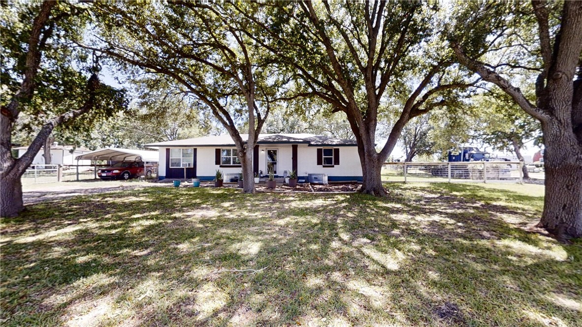 109 Lakeview Drive Lake City TX 78368
