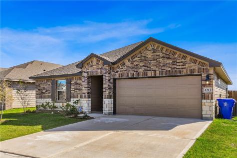 1213 Breebry Drive Corpus Christi TX 78415