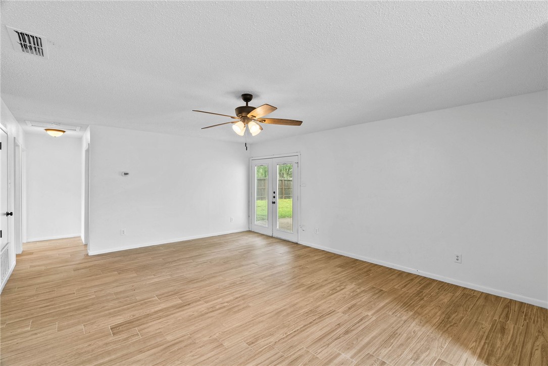 5330 Hitching Post Corpus Christi TX 78415