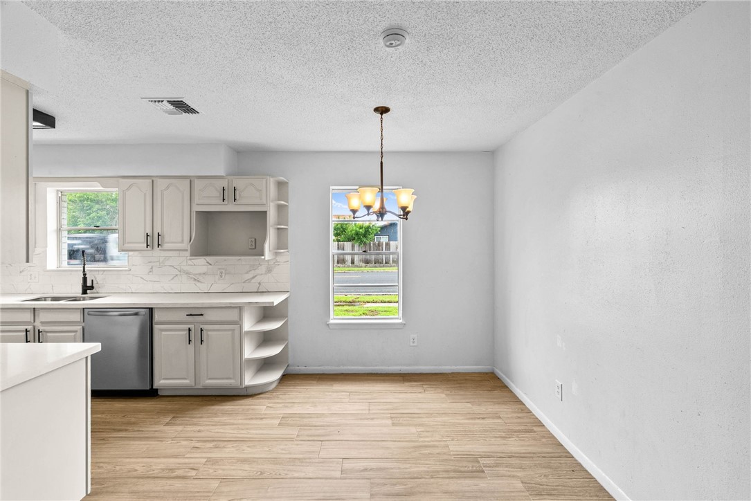 5330 Hitching Post Corpus Christi TX 78415