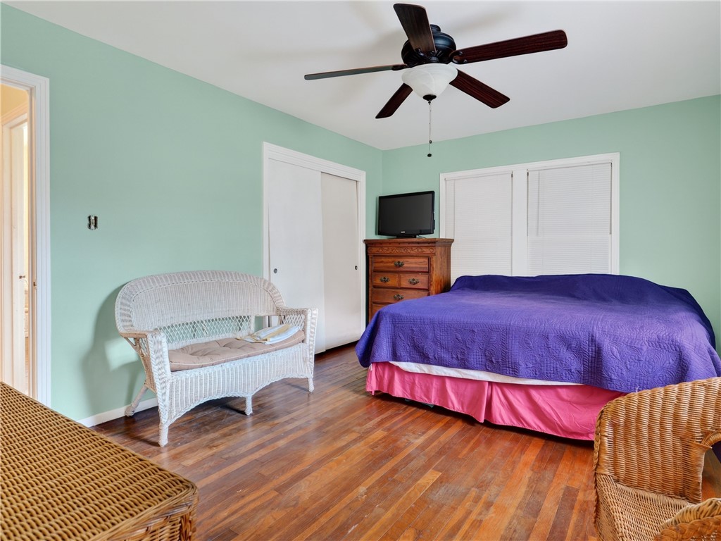109 Palm Street Rockport TX 78382