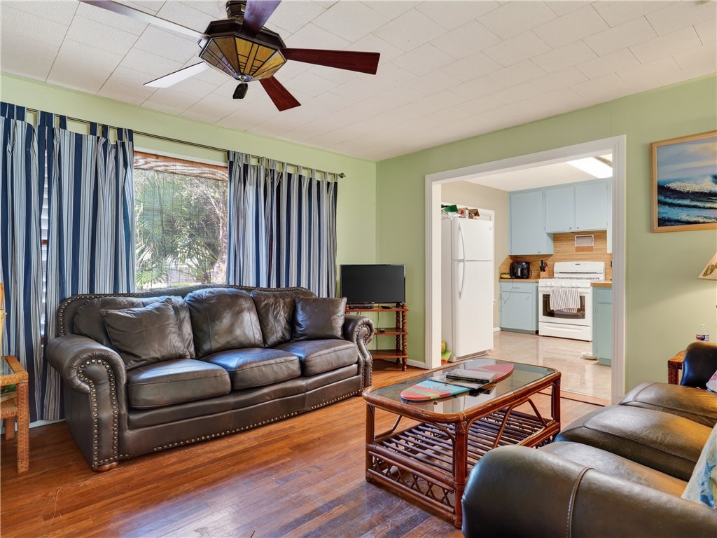 109 Palm Street Rockport TX 78382