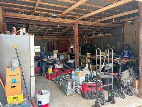 3010 N. Interstate 37 Access Three Rivers TX 78071