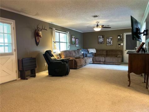 3010 N. Interstate 37 Access Three Rivers TX 78071