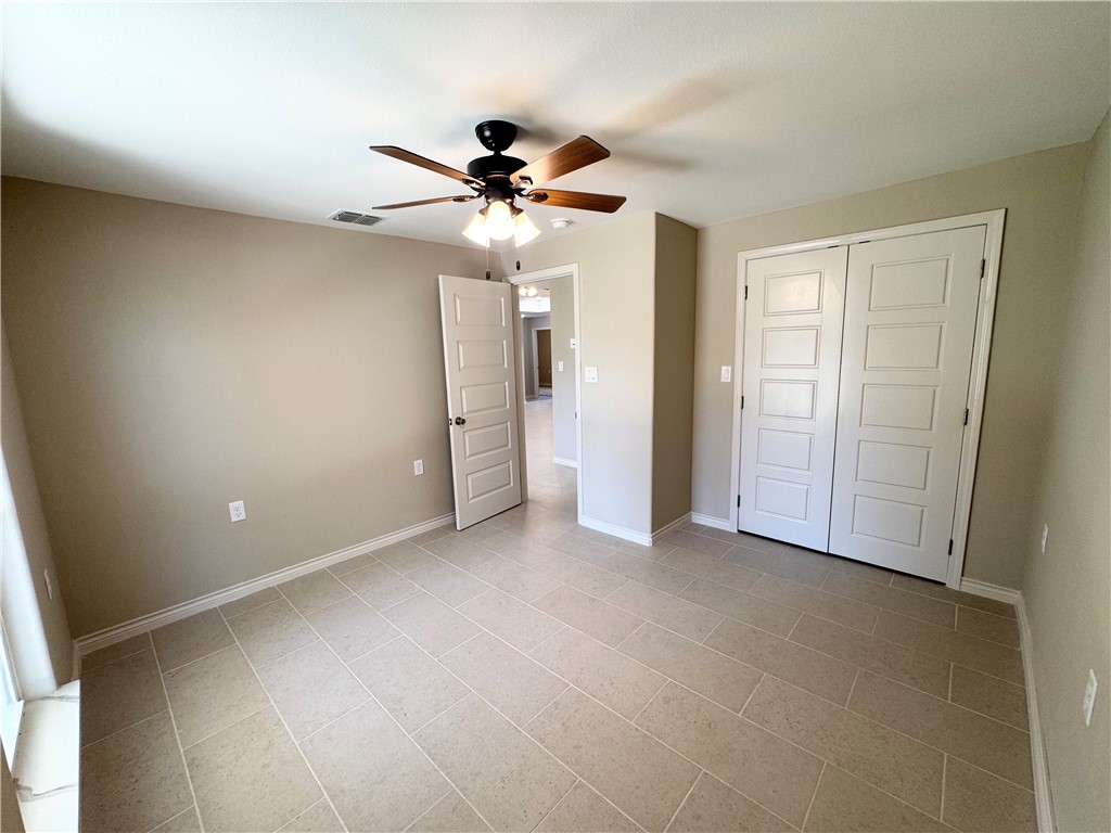 5649 Hampshire Corpus Christi TX 78408