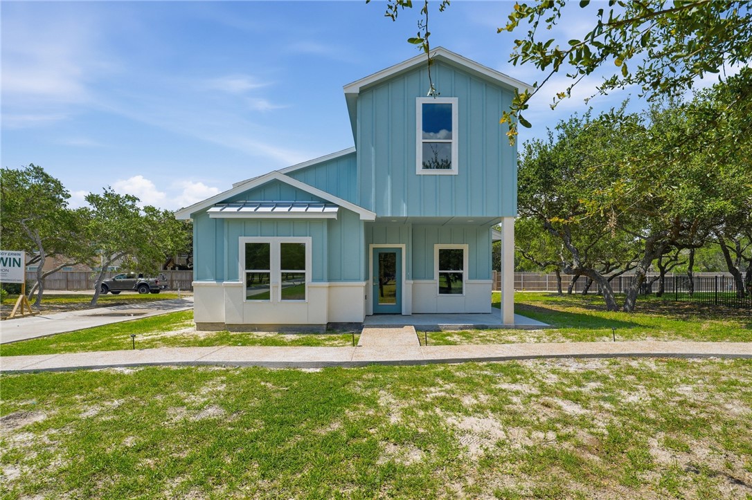 150 Lavaca Circle Rockport TX 78382