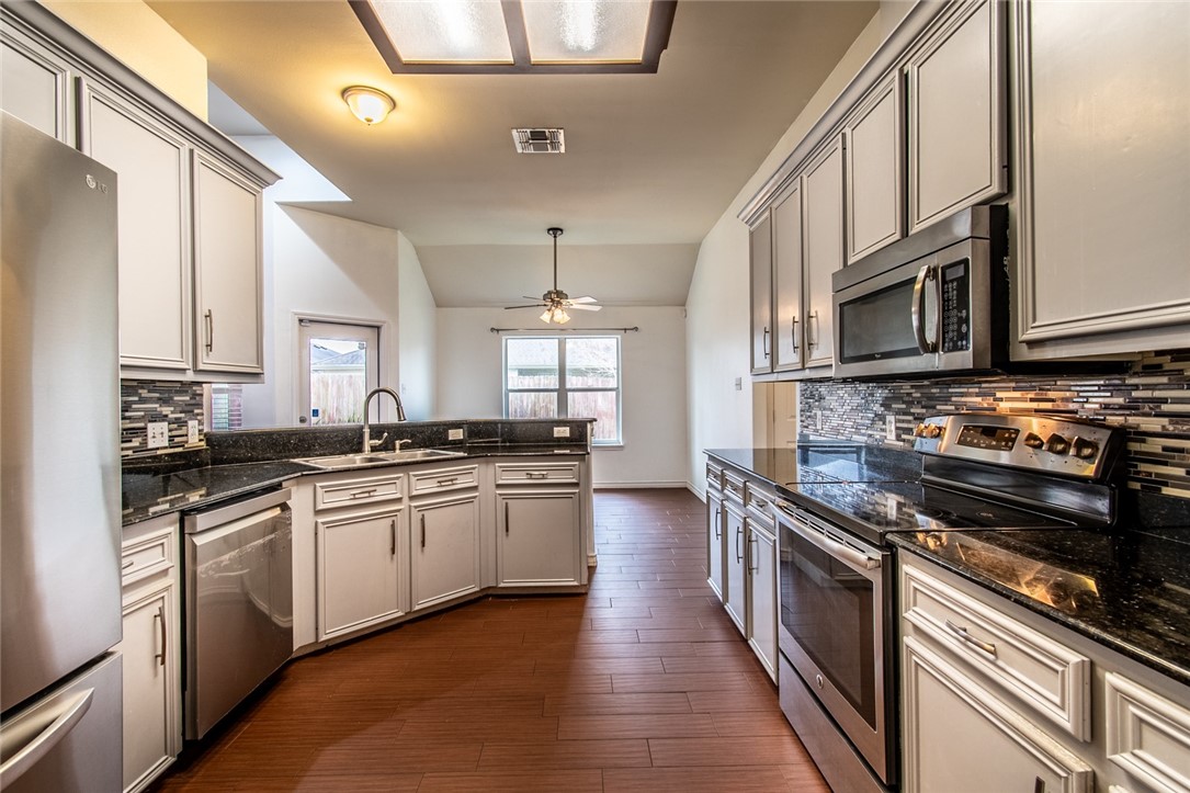 7013 Madiera Drive Corpus Christi TX 78414