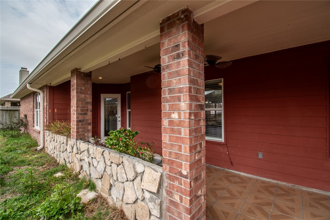 7013 Madiera Drive Corpus Christi TX 78414