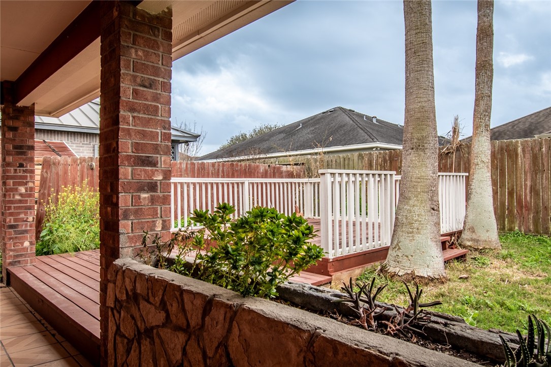 7013 Madiera Drive Corpus Christi TX 78414