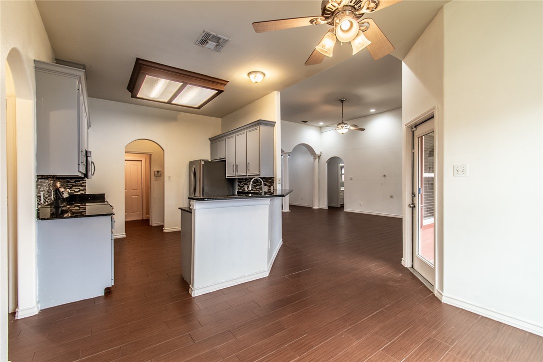 7013 Madiera Drive Corpus Christi TX 78414