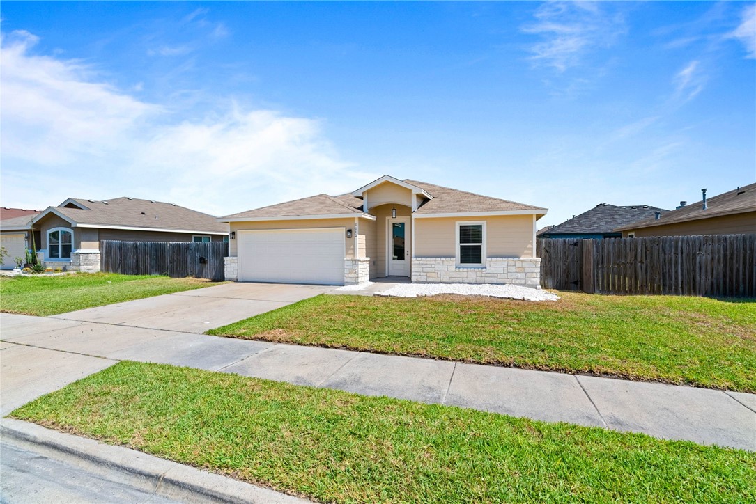 1110 Fallow Lane Corpus Christi TX 78418