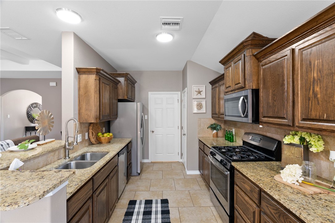 1110 Fallow Lane Corpus Christi TX 78418
