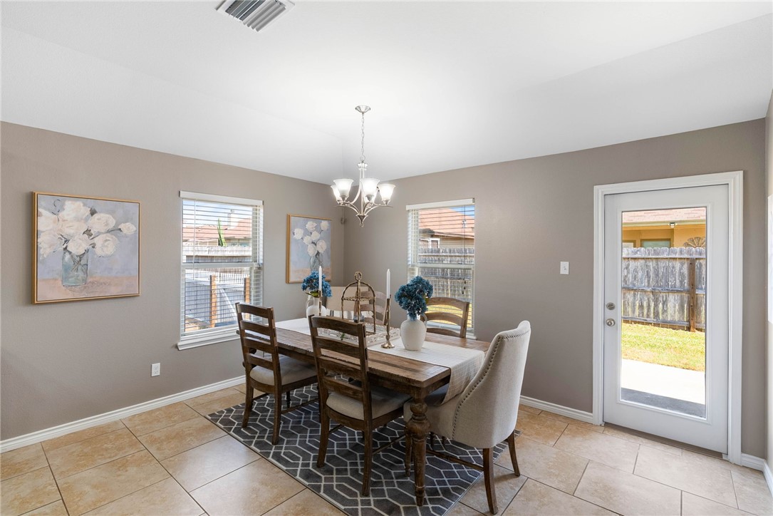 1110 Fallow Lane Corpus Christi TX 78418