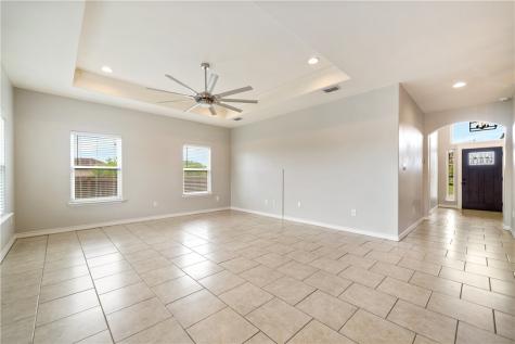 7214 S Lake Bliss Corpus Christi TX 78414