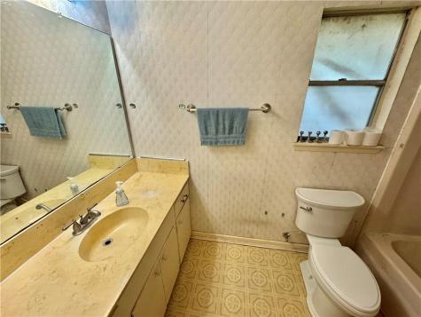 503 E Ailsie Avenue Kingsville TX 78363