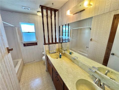 503 E Ailsie Avenue Kingsville TX 78363