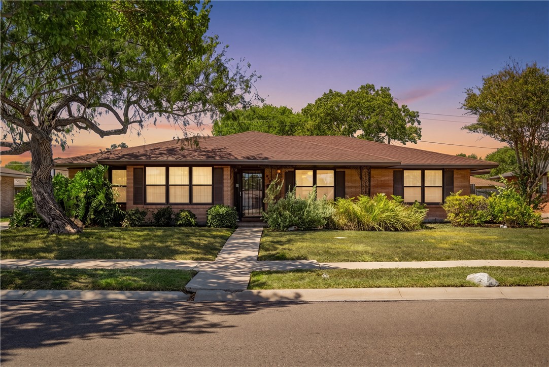 610 Carmel Parkway Corpus Christi TX 78411