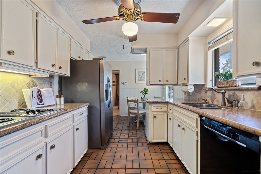 610 Carmel Parkway Corpus Christi TX 78411