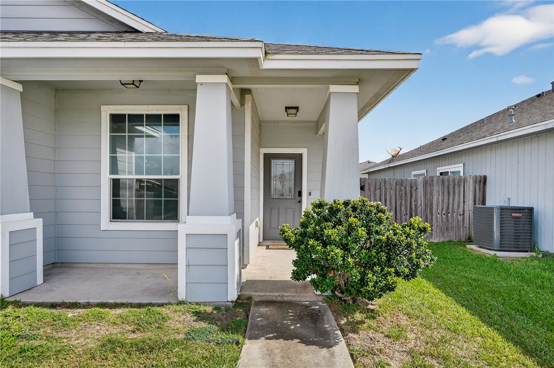 7410 Oshman Drive Corpus Christi TX 78414