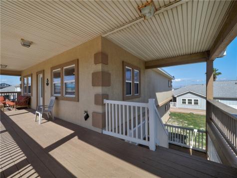 689 Morgan Port Aransas TX 78373