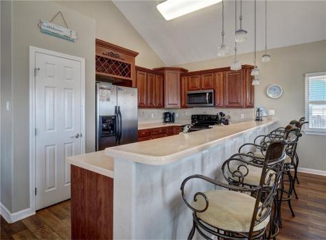 689 Morgan Port Aransas TX 78373