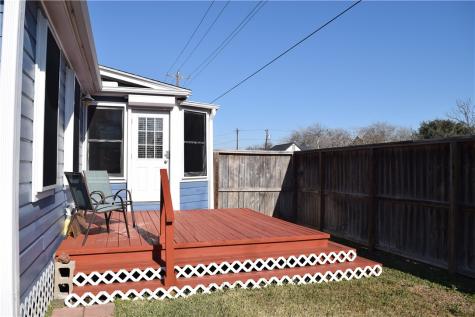 701 Naples Street Corpus Christi TX 78404