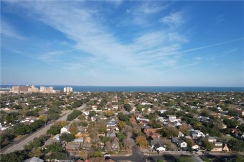 701 Naples Street Corpus Christi TX 78404