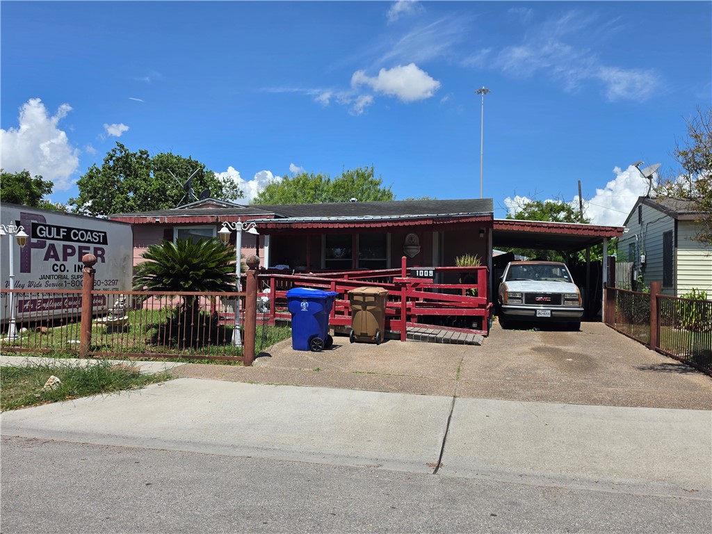 1009 Acacia Drive Corpus Christi TX 78408