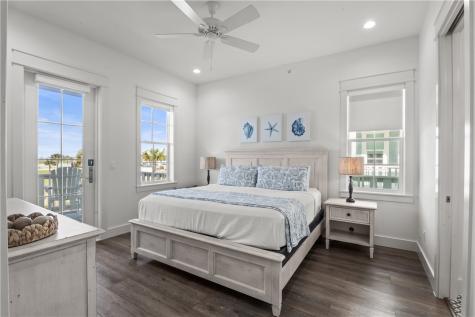 250 Sunrise Avenue Port Aransas TX 78373