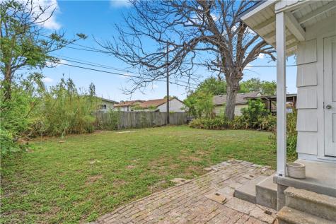 1526 Melbourne Drive Corpus Christi TX 78415