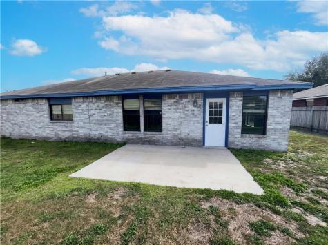 2818 Saint Felicity Corpus Christi TX 78418