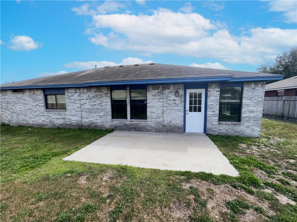 2818 Saint Felicity Corpus Christi TX 78418