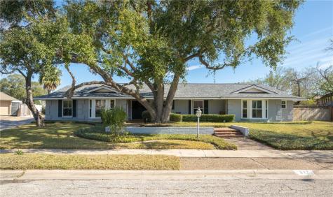 217 Cape Henry Drive Corpus Christi TX 78412