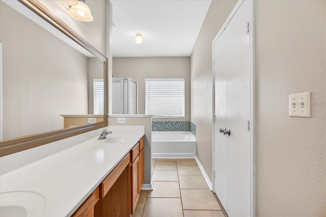 3005 Las Brisas Street Corpus Christi TX 78414