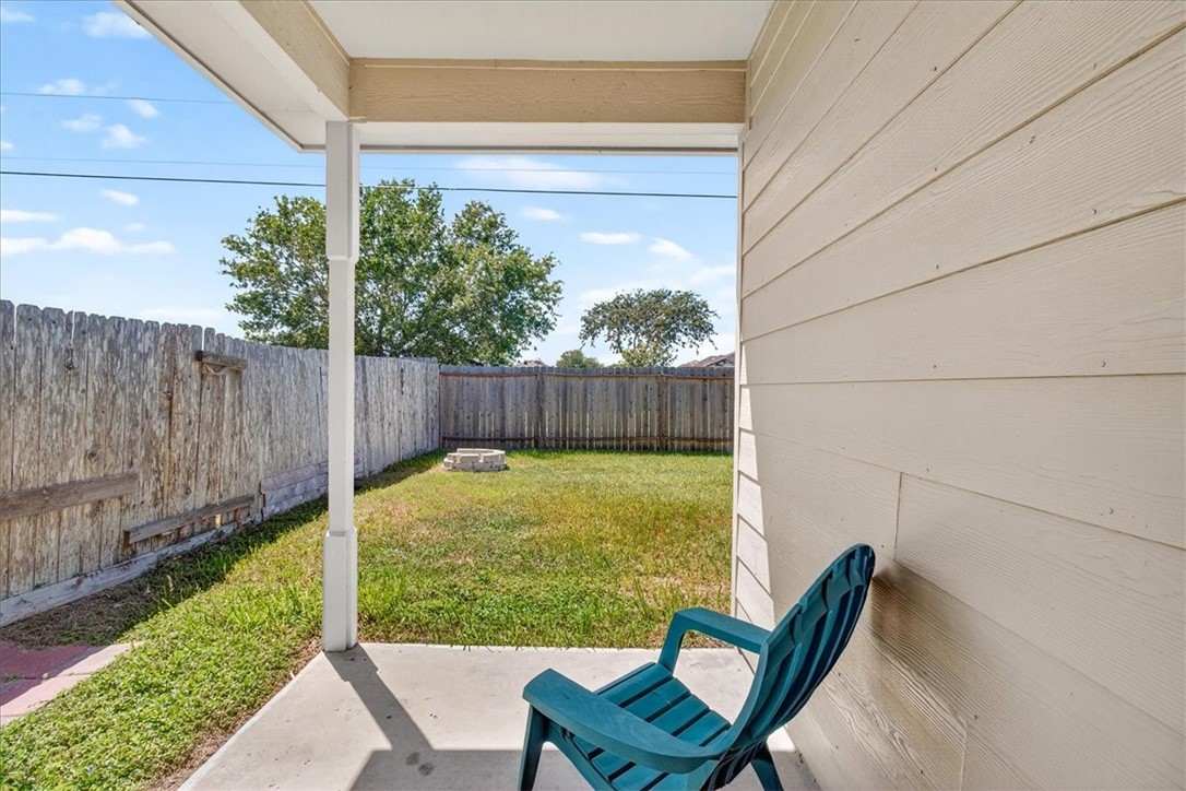 3005 Las Brisas Street Corpus Christi TX 78414
