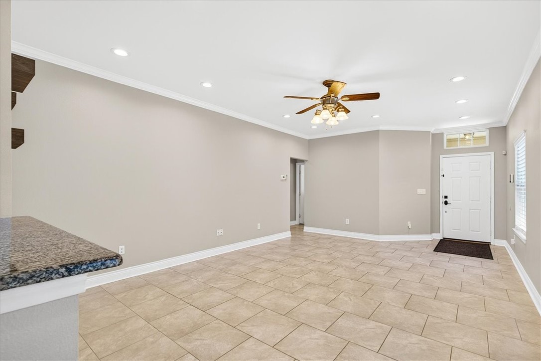3005 Las Brisas Street Corpus Christi TX 78414