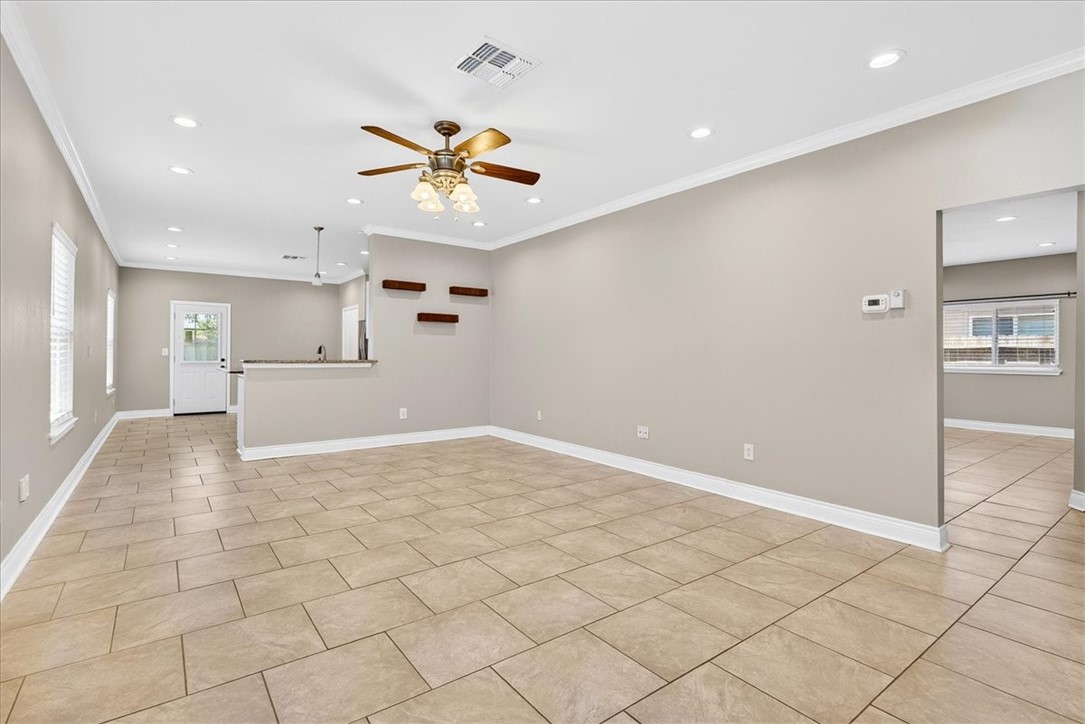 3005 Las Brisas Street Corpus Christi TX 78414