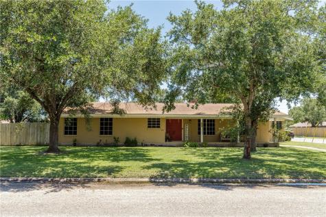 639 Short Street Sinton TX 78387