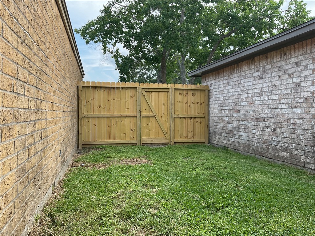 5350 Gateridge Corpus Christi TX 78413