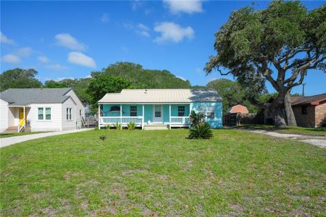 1044 S Houston Street Aransas Pass TX 78336