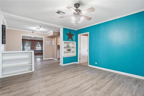 1044 S Houston Street Aransas Pass TX 78336